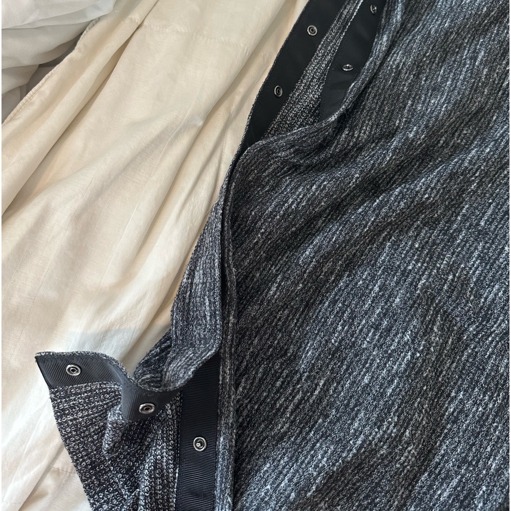 Lululemon Vinyasa Scarf - Picture 10 of 11